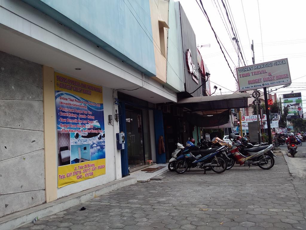 Budget Guest House Tunas Mandiri Jaya 玛琅 外观 照片